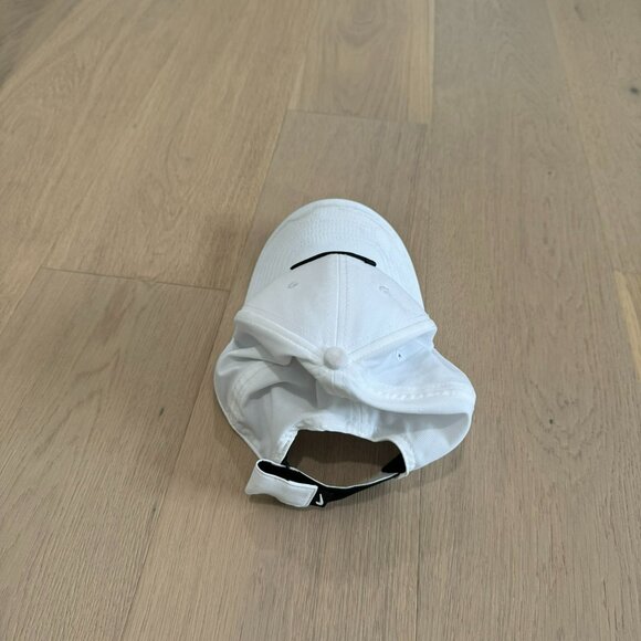 Men Nike Dri Fit Hat - White - Used - Picture 2 of 3